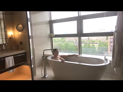 ❤️ Riesiges Babe wichst leidenschaftlich ihre Muschi im Badezimmer Homemade porn bei de.xlxxporno.ru